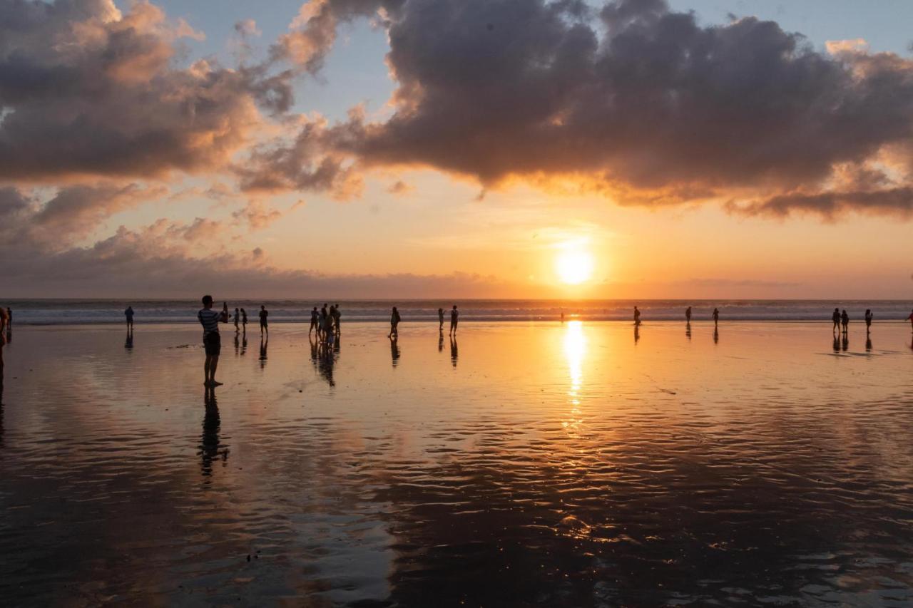 Aparthotel Seminyak Beach Hut Zewnętrze zdjęcie